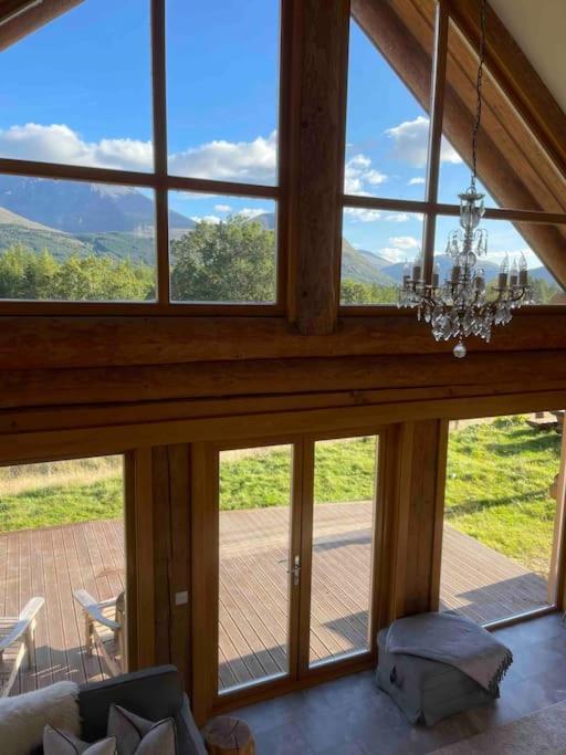 Wild Nurture Eco Luxury Offgrid Log Cabin Fort William Extérieur photo