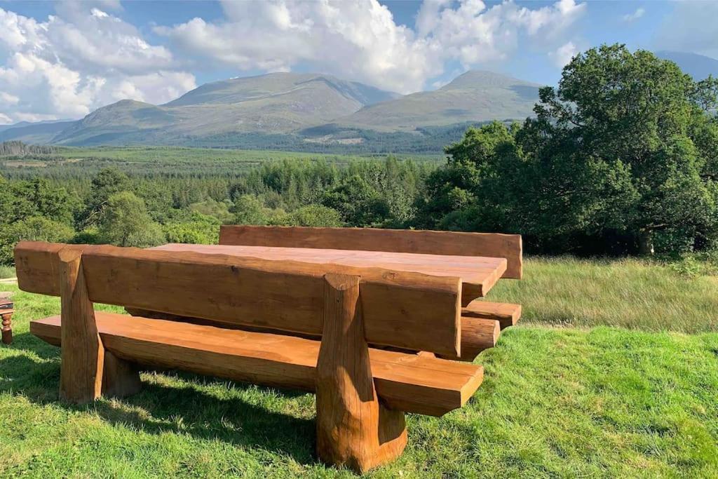 Wild Nurture Eco Luxury Offgrid Log Cabin Fort William Extérieur photo